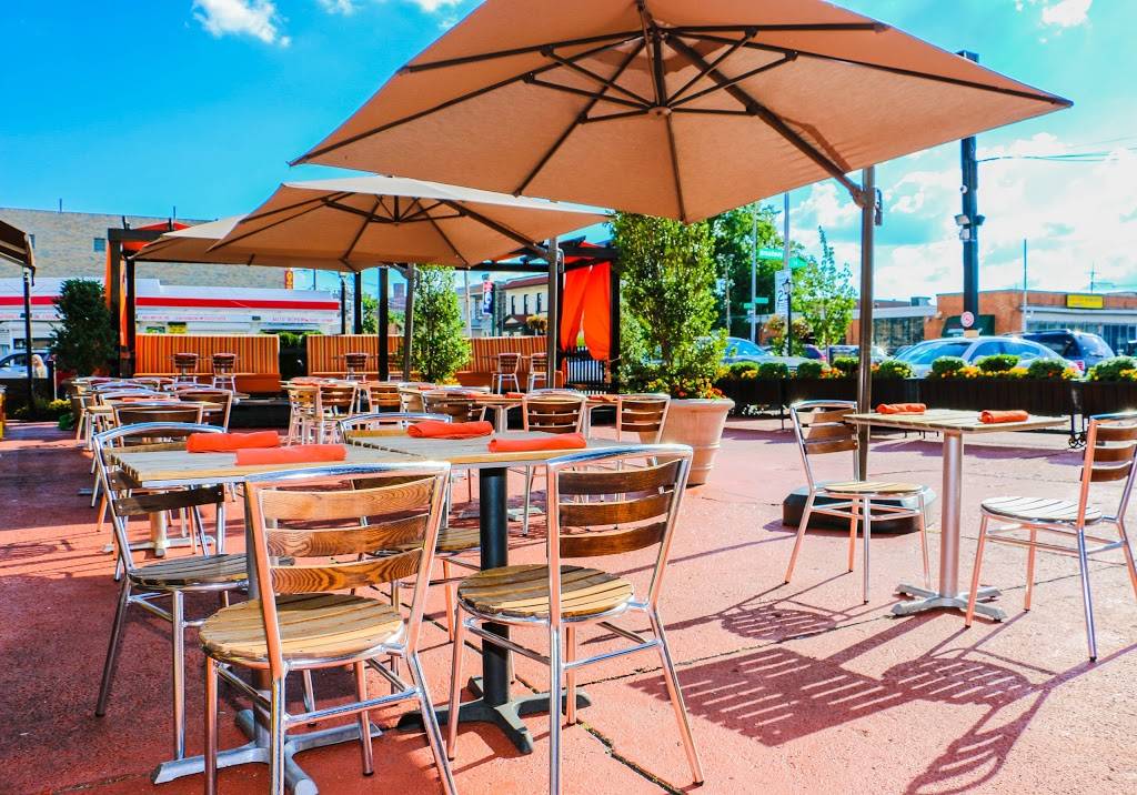 Mamajuana Cafe | restaurant | 33-15 56th St, Woodside, NY 11377, USA | 7185656454 OR +1 718-565-6454