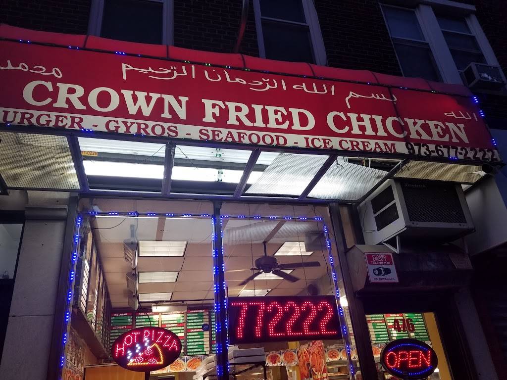 Crowns Fried Chicken & Pizza | meal takeaway | 476 Park Ave, East Orange, NJ 07017, USA | 9736772222 OR +1 973-677-2222