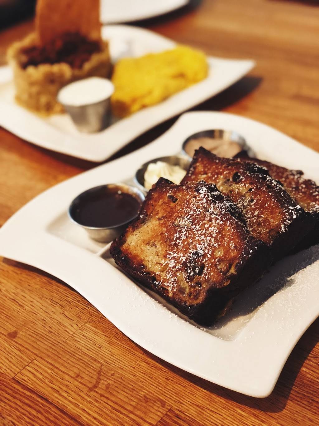 Bakin & Eggs: A Lovely Idea | cafe | 3120 N Lincoln Ave, Chicago, IL 60657, USA | 7735257005 OR +1 773-525-7005