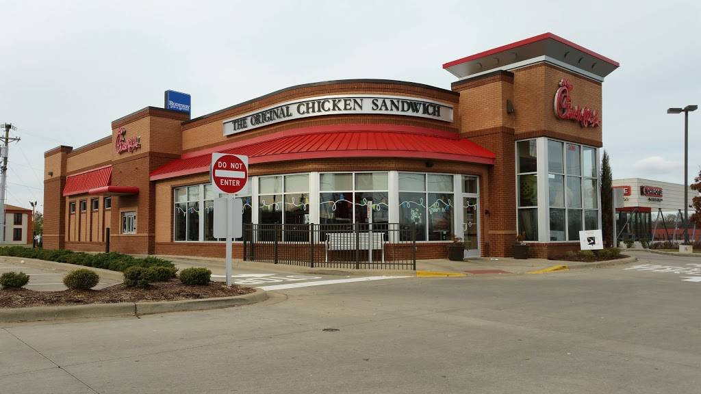 Chick-fil-A | restaurant | 3096 Wilma Rudolph Blvd, Clarksville, TN 37040, USA | 9315525511 OR +1 931-552-5511