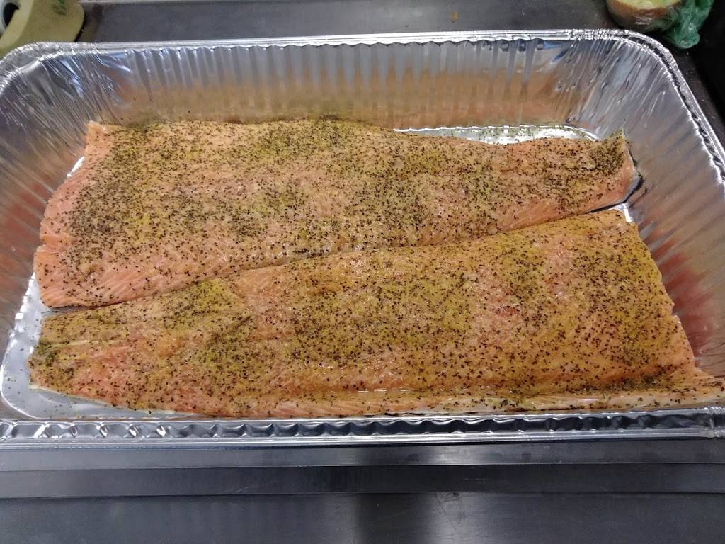 Five Star Fresh Seafood | restaurant | 5408 Southern Maryland Blvd #12, Lothian, MD 20711, USA | 2408922215 OR +1 240-892-2215