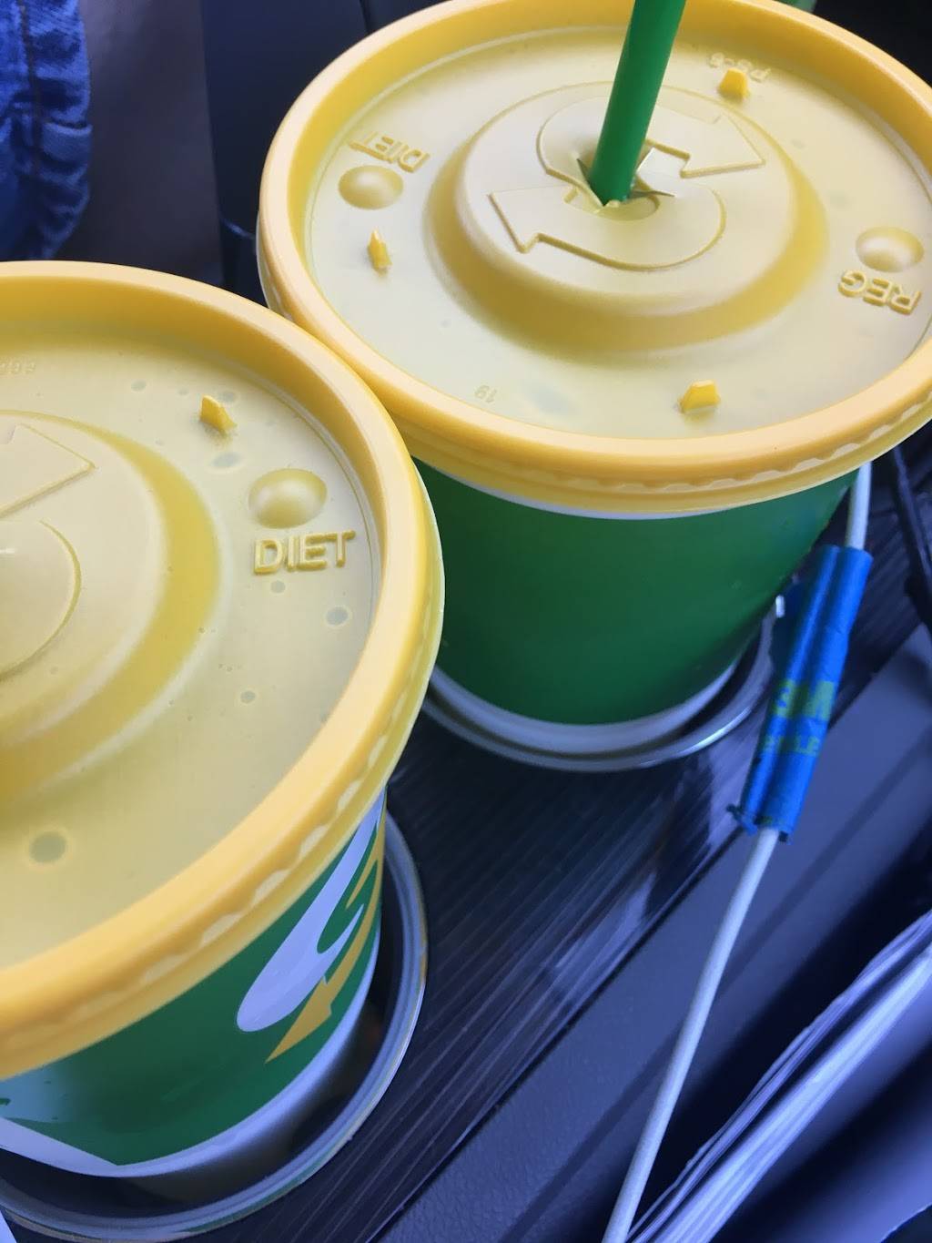 Subway | meal takeaway | 1620 E 30th Ave, Hutchinson, KS 67502, USA | 6206624862 OR +1 620-662-4862