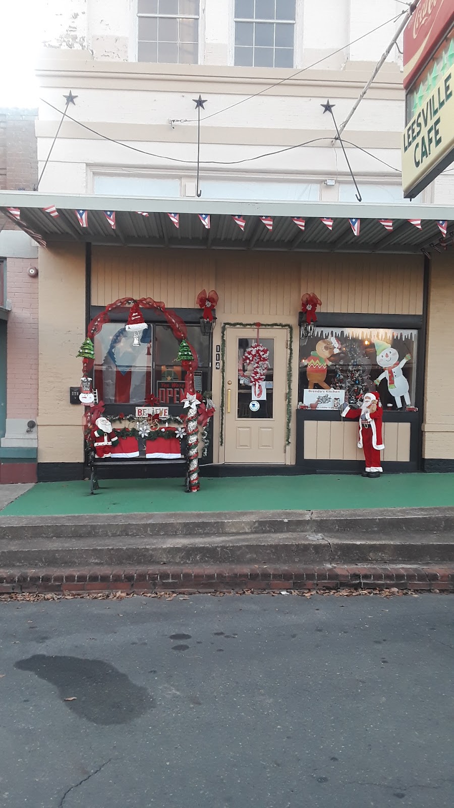 Brendas Kitchen Puerto Rican cuisine | restaurant | 114 S 3rd St, Leesville, LA 71446, USA | 3374235021 OR +1 337-423-5021