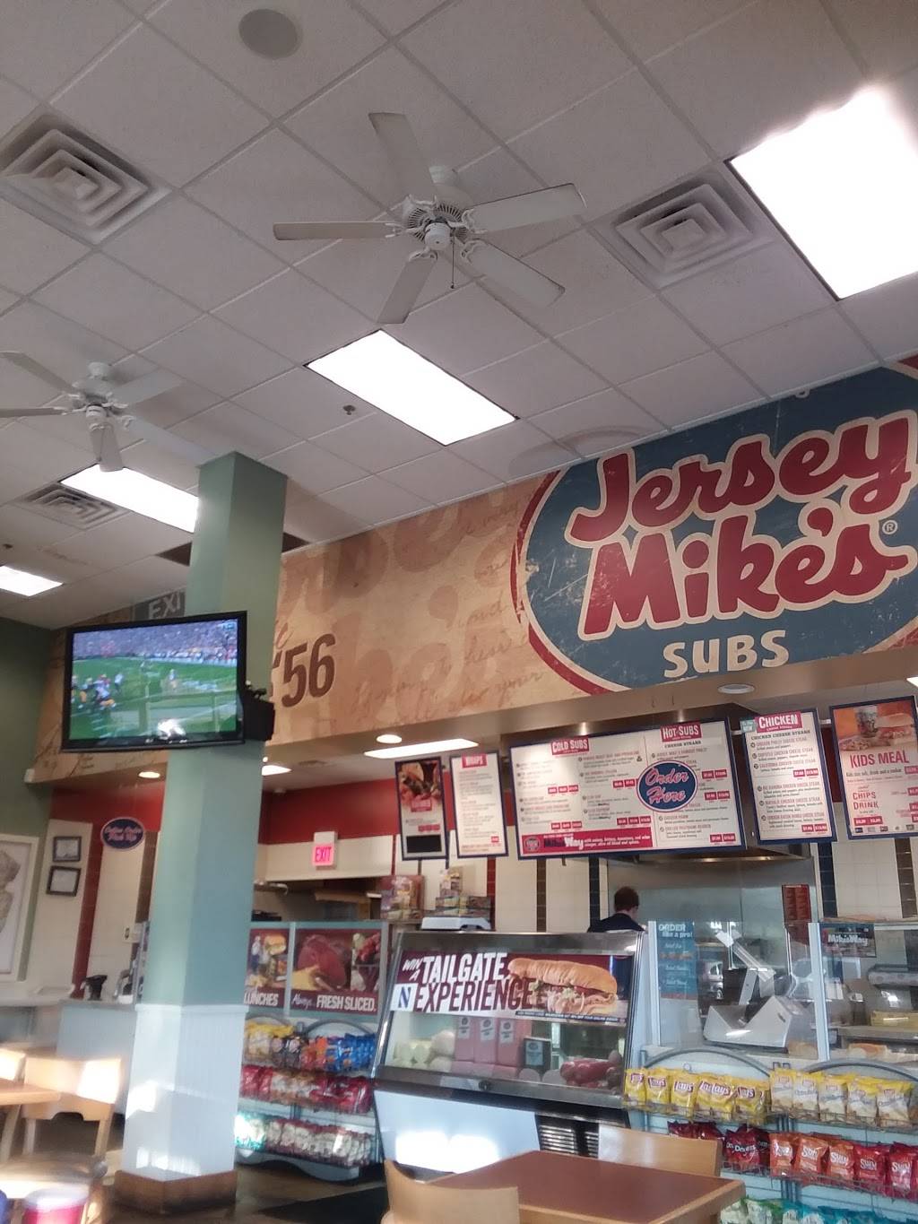 Jersey Mikes Subs | meal takeaway | 1147 N Eola Rd #103, Aurora, IL 60504, USA | 6304995110 OR +1 630-499-5110