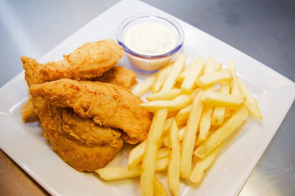 Wings R King | restaurant | 5429 Beacon Dr, Irondale, AL 35210, USA | 2055385109 OR +1 205-538-5109