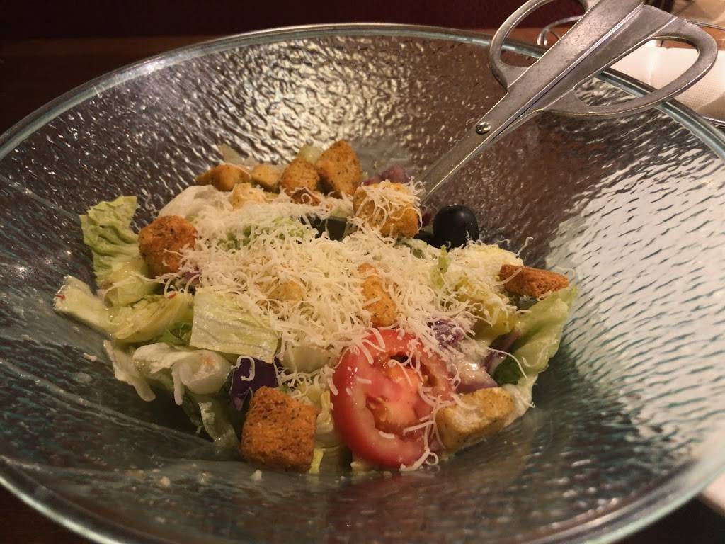 Olive Garden Italian Restaurant | meal takeaway | 6850 W Cheyenne Ave, Las Vegas, NV 89108, USA | 7026582144 OR +1 702-658-2144