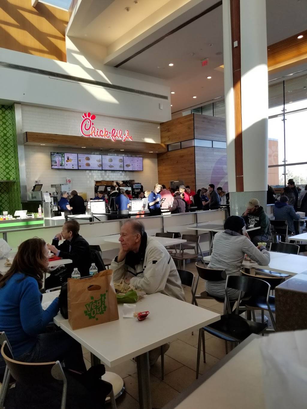 Chick-fil-A | restaurant | 630 Old Country Rd, Garden City, NY 11530, USA | 5167433636 OR +1 516-743-3636