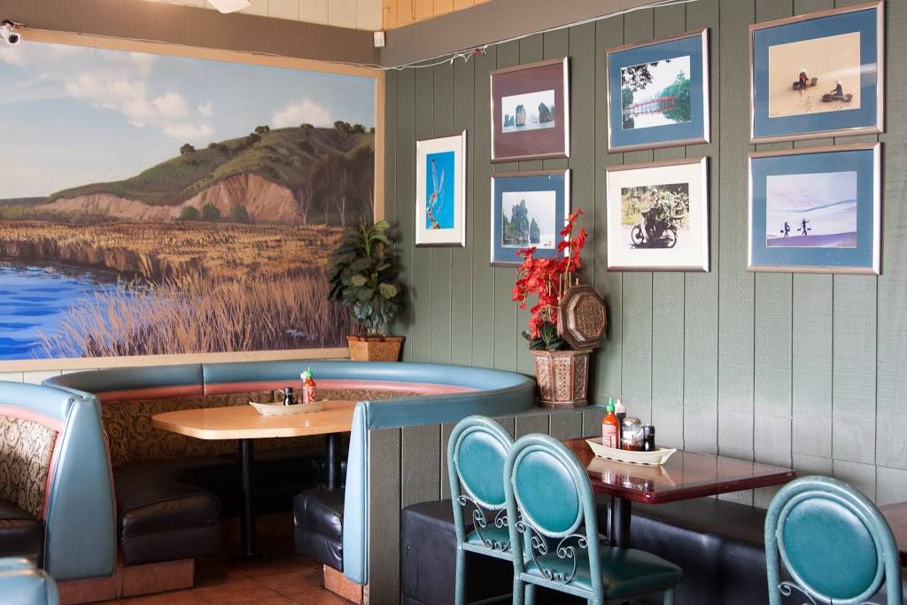 Pho Bac Hoa Viet | restaurant | 3110 Bradshaw Rd, Sacramento, CA 95827, USA | 9163613888 OR +1 916-361-3888