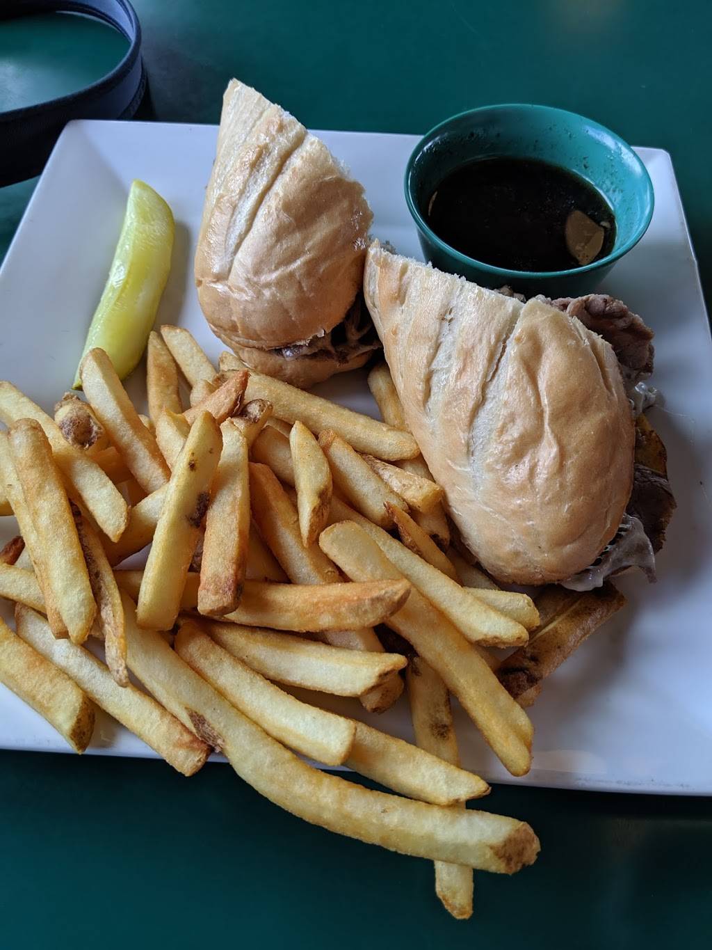 Lennard Ks Boat House Restaurant & Bar | restaurant | 18340 E, WA-3, Allyn, WA 98524, USA | 3602756060 OR +1 360-275-6060