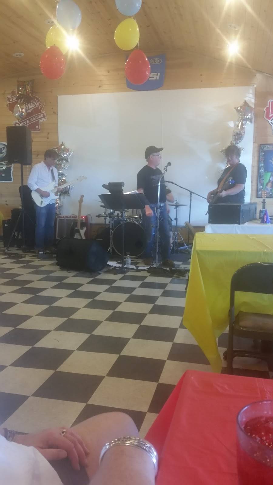 The Pit Restaurant & Bar | restaurant | US-14, Richland Center, WI 53581, USA | 6086498484 OR +1 608-649-8484