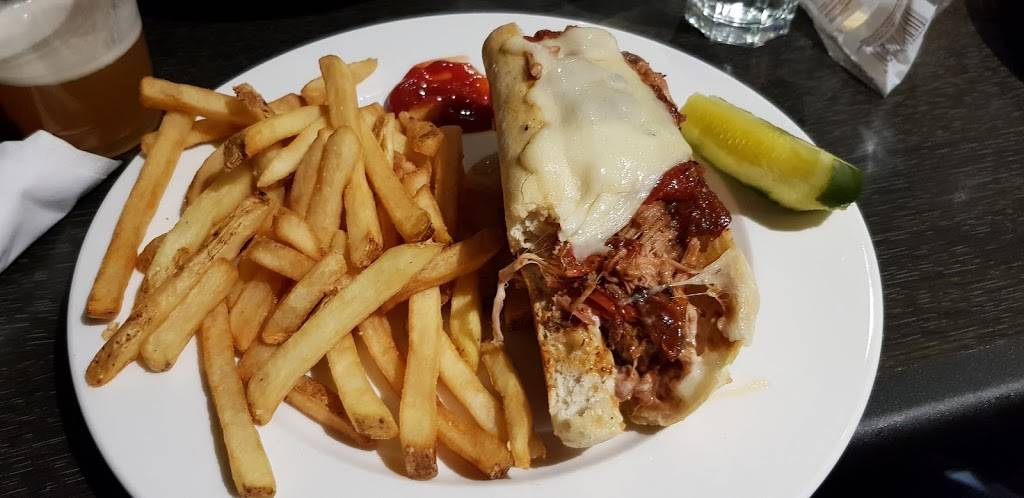 Howies at Jay Peak Stateside | restaurant | 219 Jay Peak Rd, Jay, VT 05859, USA | 8029882748 OR +1 802-988-2748