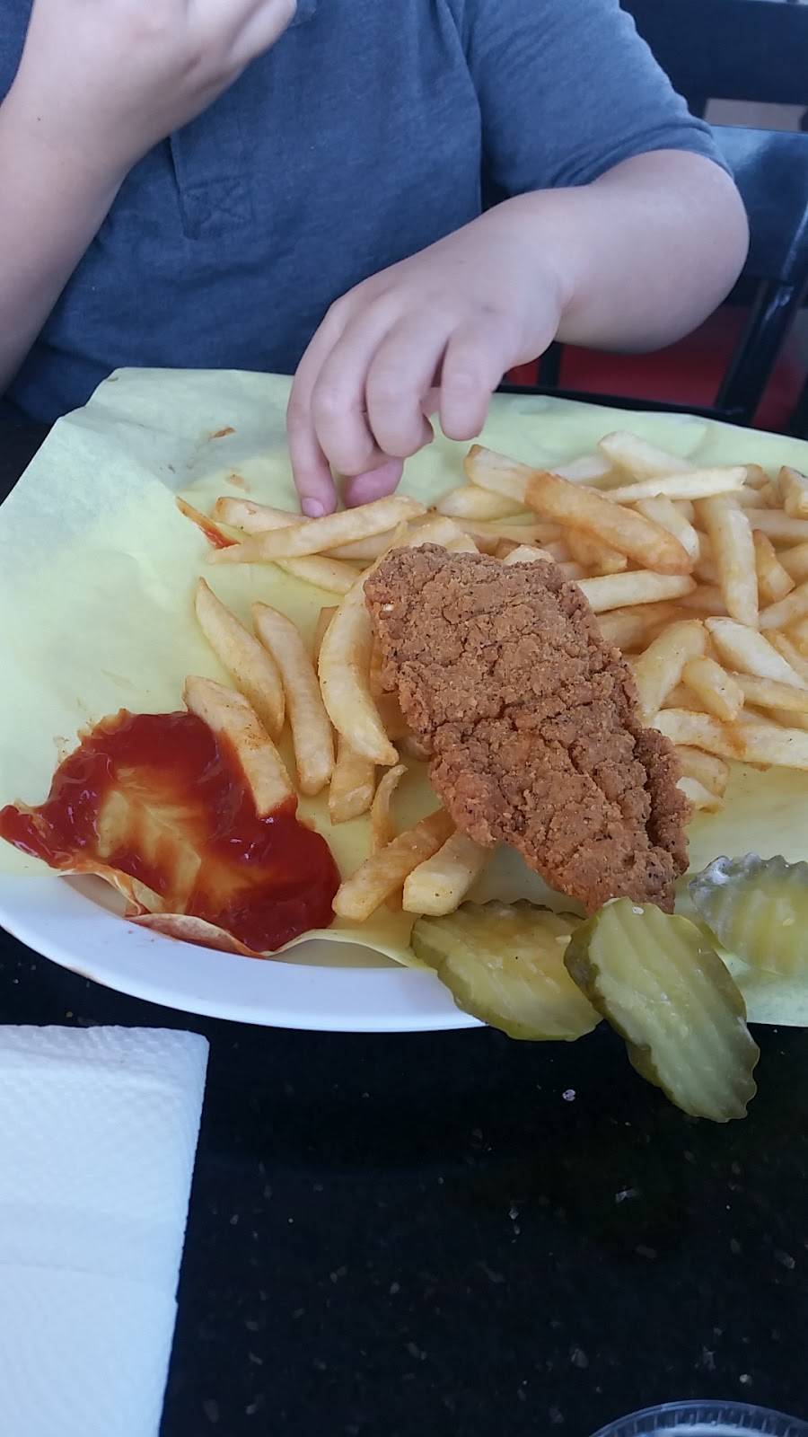 Tommys Drive Thru Restaurant | restaurant | 718 S San Jacinto Ave, San Jacinto, CA 92583, USA | 9516545566 OR +1 951-654-5566