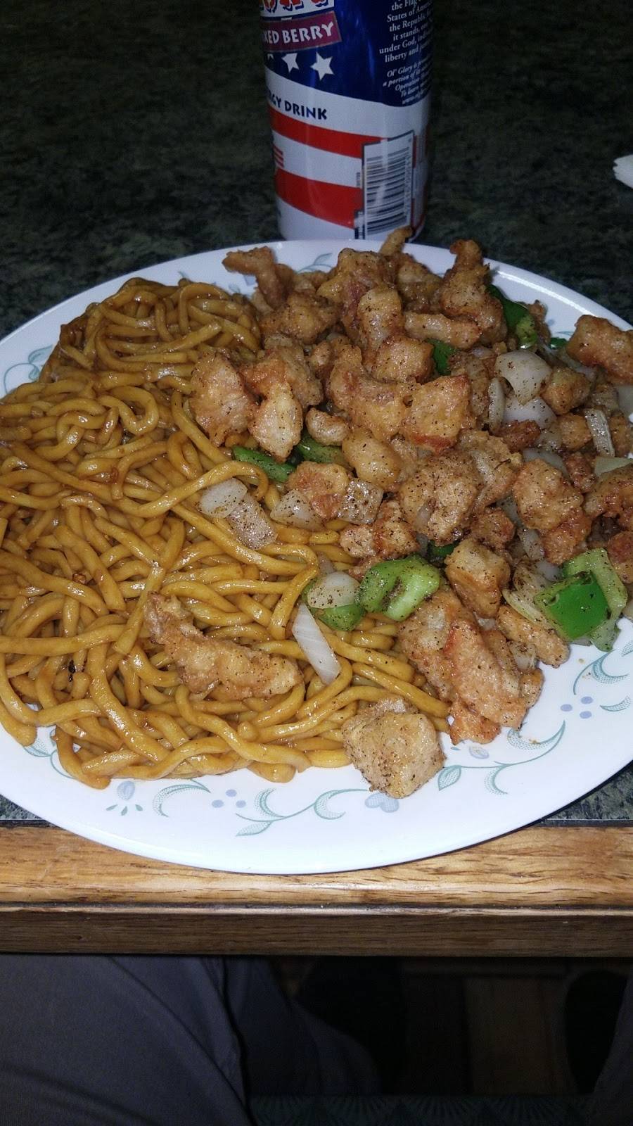 Super Wok | restaurant | 202 N Market St, Paxton, IL 60957, USA | 2173796868 OR +1 217-379-6868