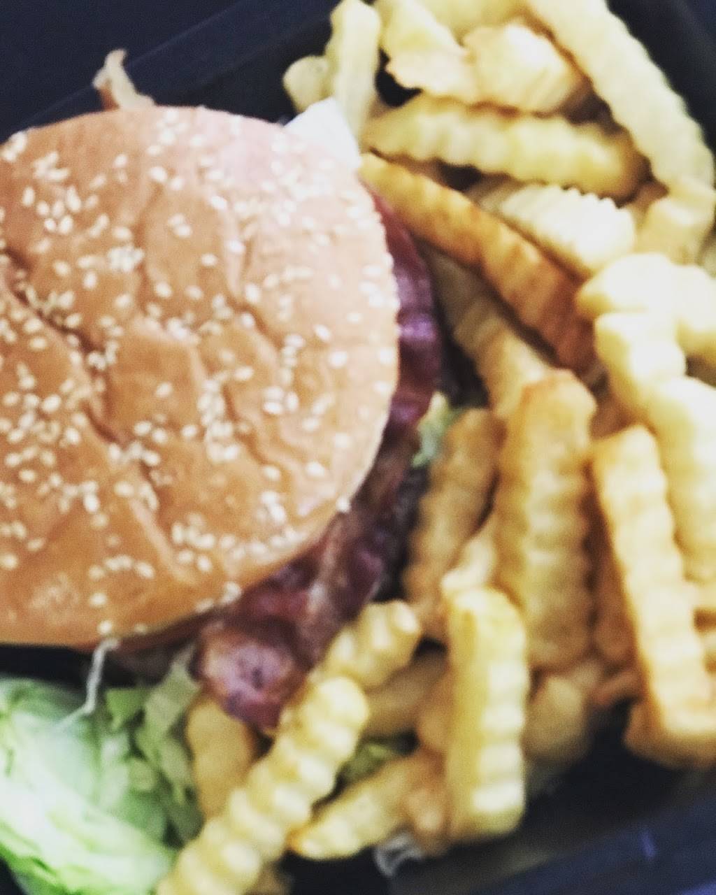 Hoagie Hut | restaurant | 11011 NW 27th Ave, Miami, FL 33167, USA | 3057692925 OR +1 305-769-2925