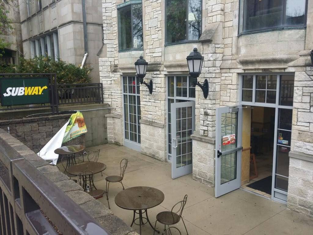 Subway | restaurant | 711 State St, Madison, WI 53703, USA | 6083106958 OR +1 608-310-6958