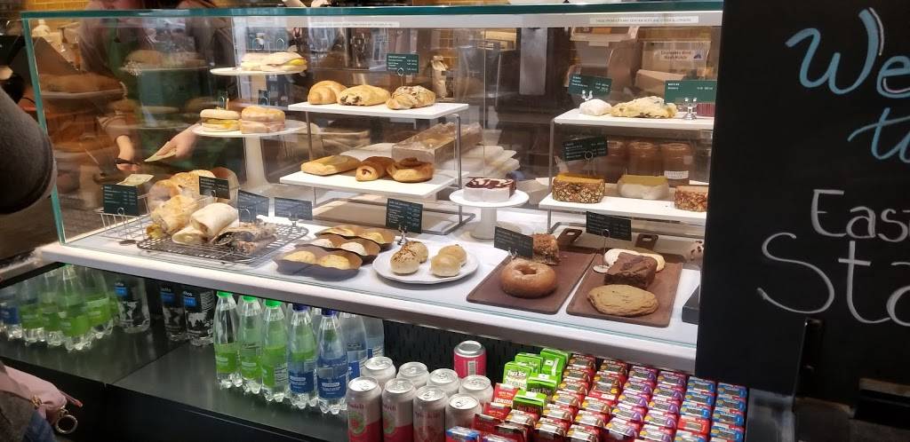 Starbucks | cafe | 552 Adams St, Milton, MA 02186, USA | 6172960790 OR +1 617-296-0790