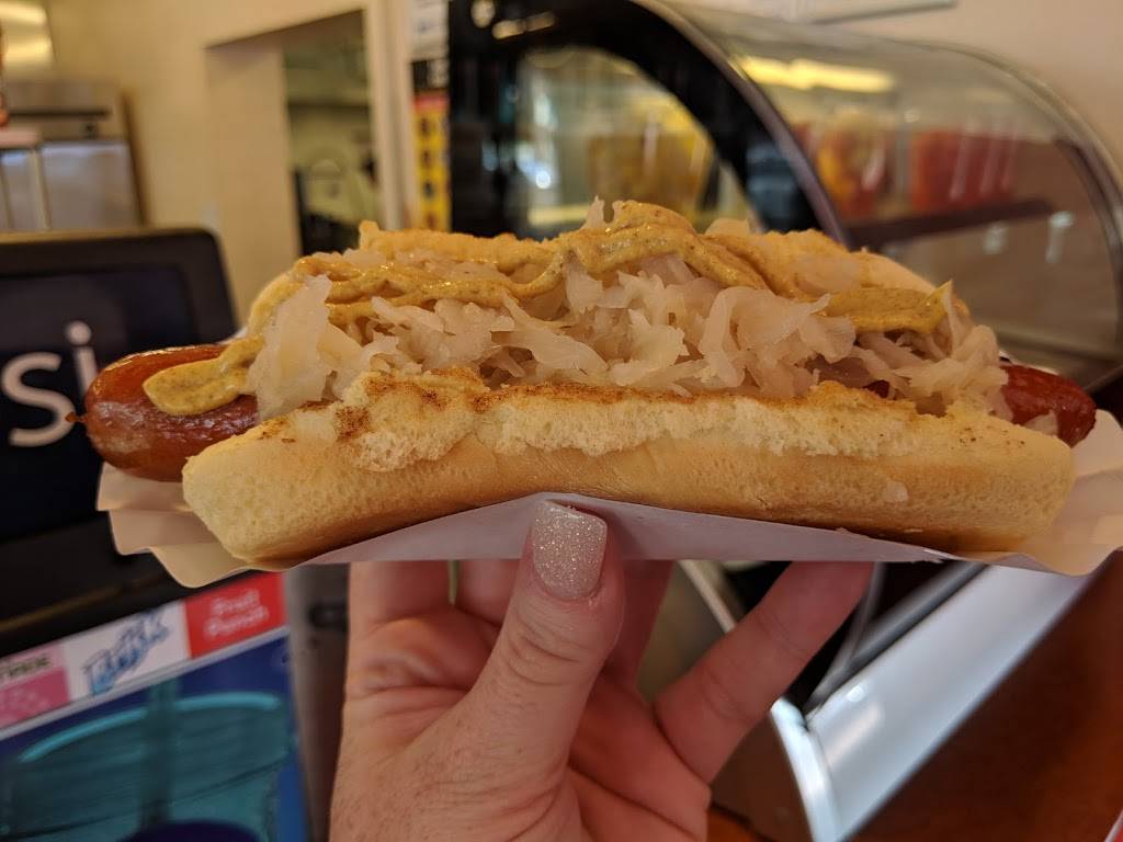 Feltmans of Coney Island | meal takeaway | 1000 Surf Ave, Brooklyn, NY 11224, USA | 7183735862 OR +1 718-373-5862