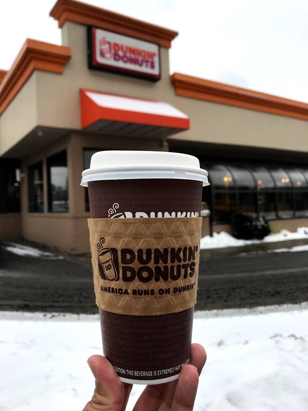 Dunkin | bakery | 200 W Sunbury St, Shamokin, PA 17872, USA | 5706480387 OR +1 570-648-0387