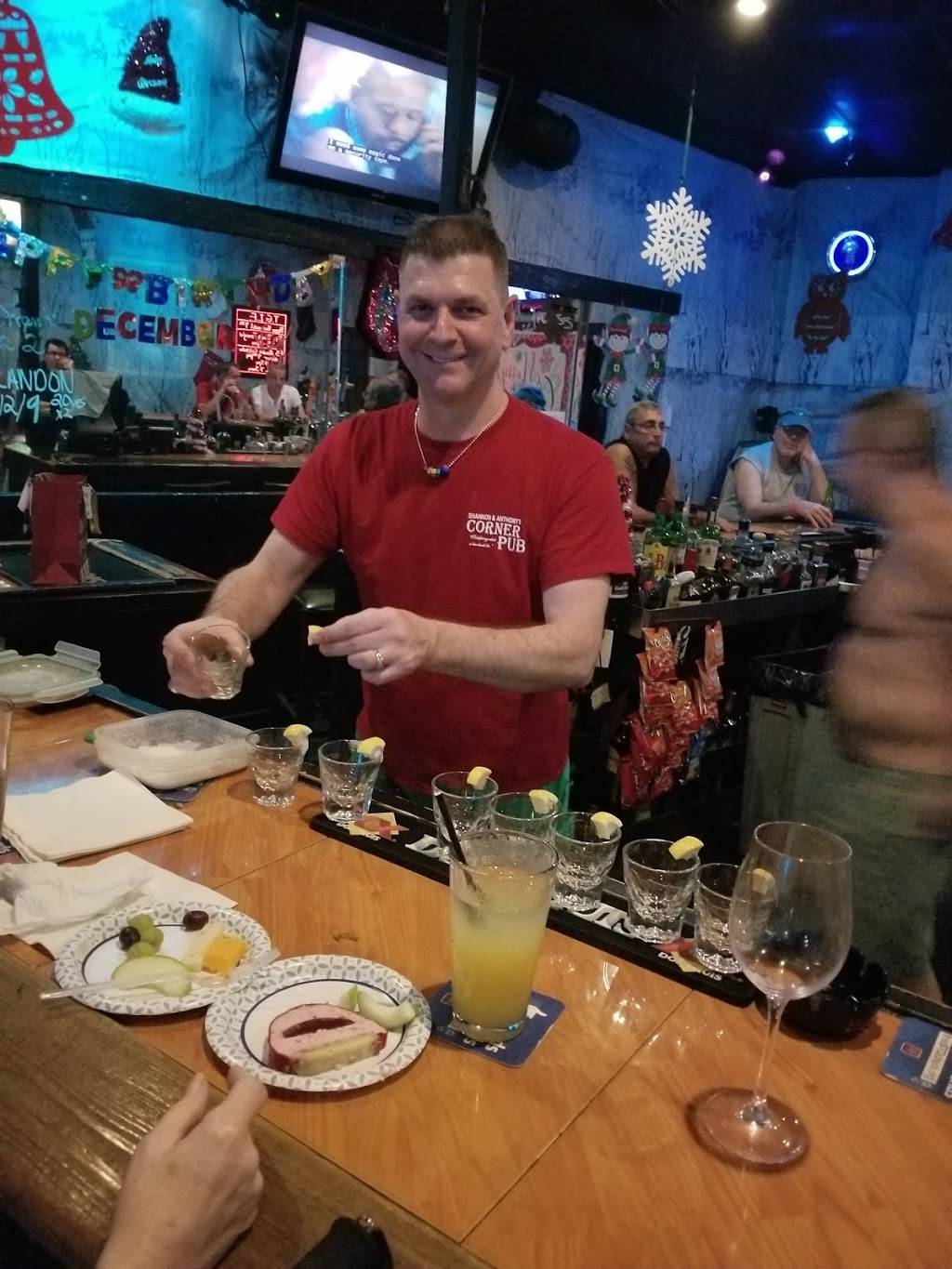 The Corner Pub | restaurant | 1915 N Andrews Ave, Wilton Manors, FL 33311, USA | 9545647335 OR +1 954-564-7335