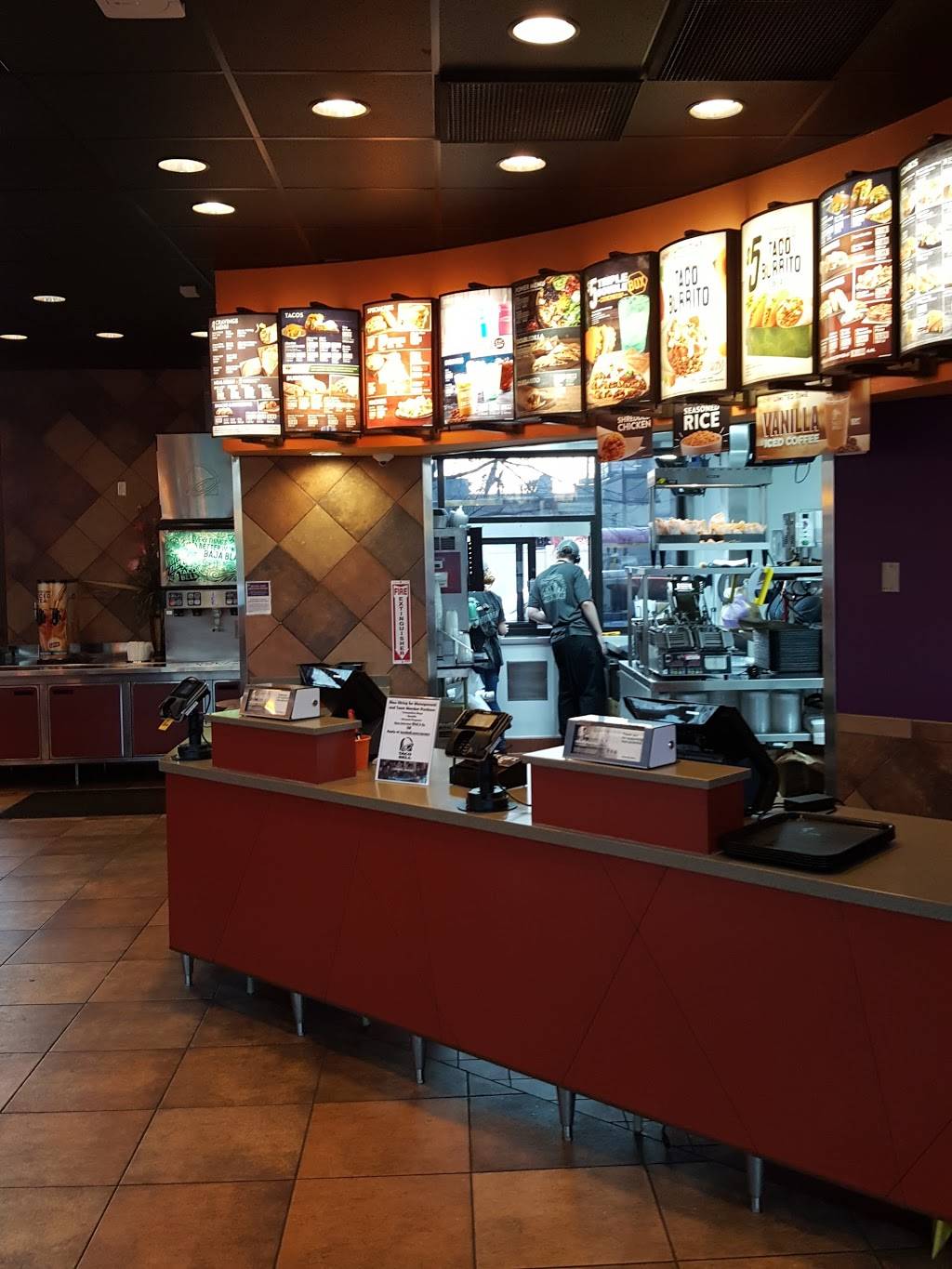 Taco Bell | meal takeaway | 3927 Bolger Rd, Independence, MO 64055, USA | 8163503864 OR +1 816-350-3864