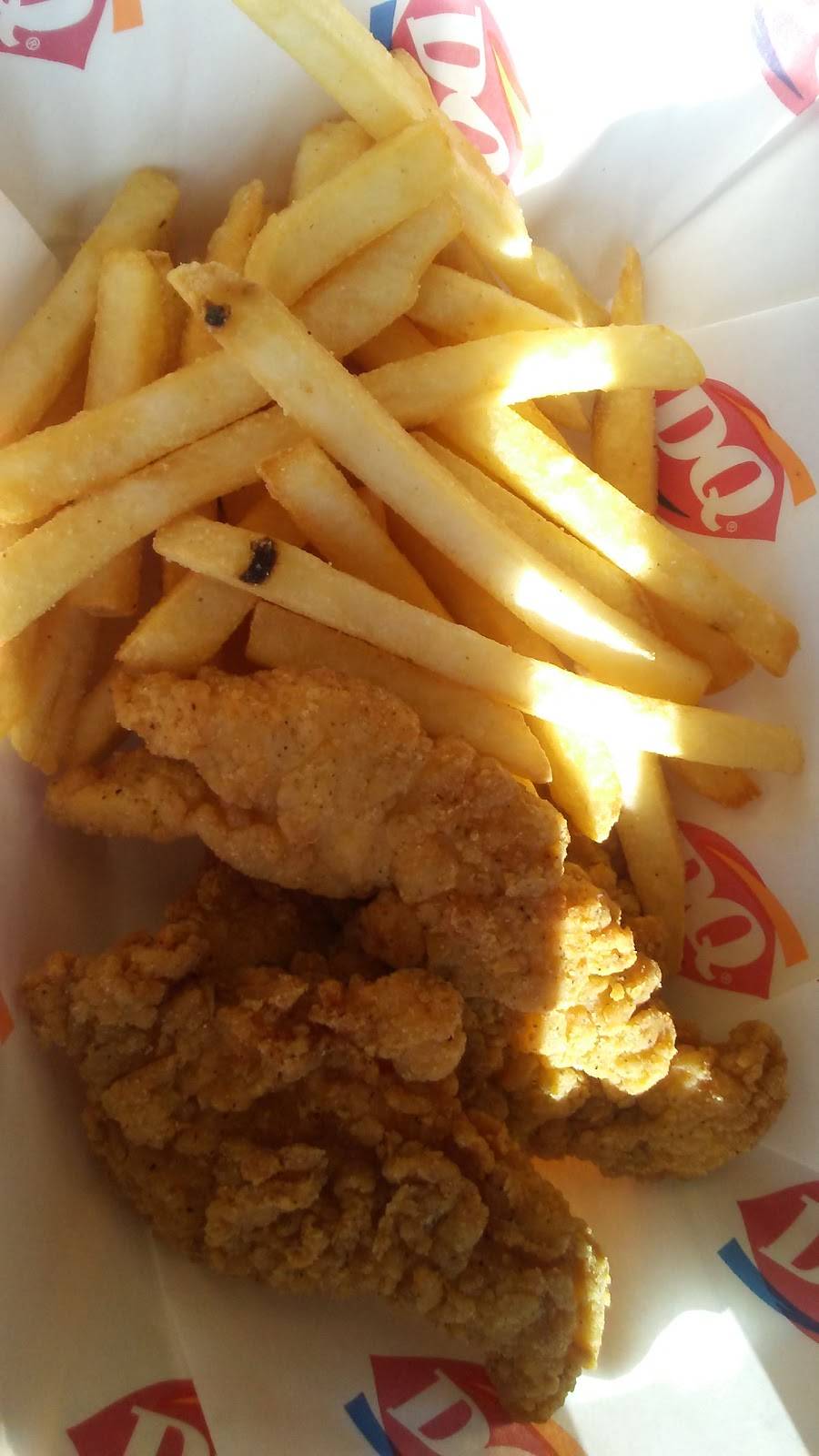 Dairy Queen Grill & Chill | restaurant | 1121 S Broadway, Pelican Rapids, MN 56572, USA | 2188633320 OR +1 218-863-3320