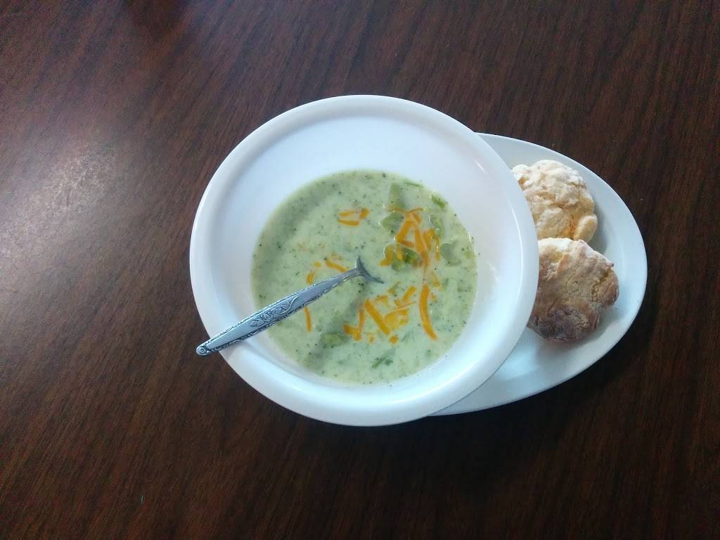 Pizza Plus | restaurant | 5601 109th Ave, Pullman, MI 49450, USA | 2692365590 OR +1 269-236-5590