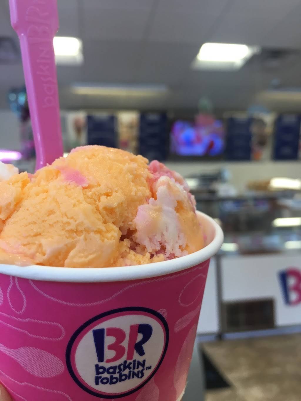 Dunkin | bakery | 7302 Austin St, Queens, NY 11375, USA | 7185750892 OR +1 718-575-0892