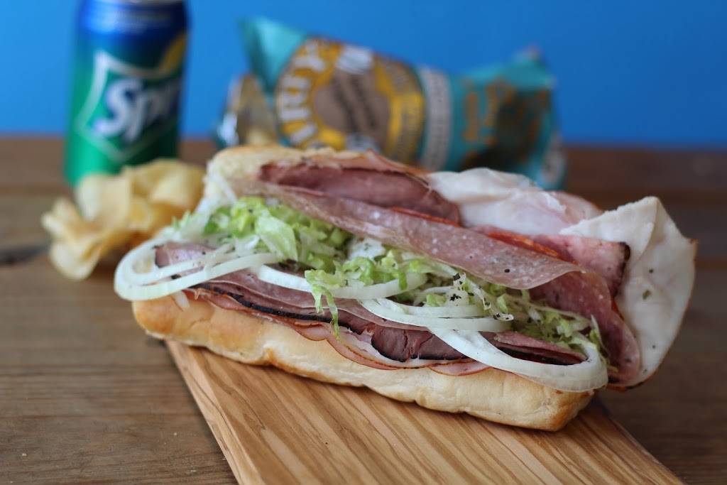 Timmy Ts Gourmet Grinders | restaurant | 60 Kihapai St, Kailua, HI 96734, USA | 8082633333 OR +1 808-263-3333