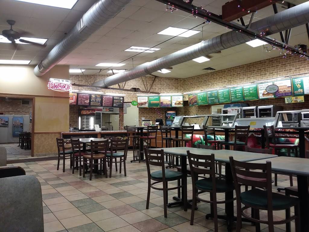 Subway | restaurant | 210 S Pine Ridge Ave, Merrill, WI 54452, USA | 7155392005 OR +1 715-539-2005