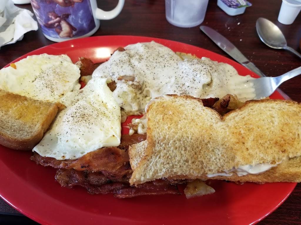 Tinas Diner | restaurant | 4315 Madison St, Roseville, OH 43777, USA | 7408492655 OR +1 740-849-2655