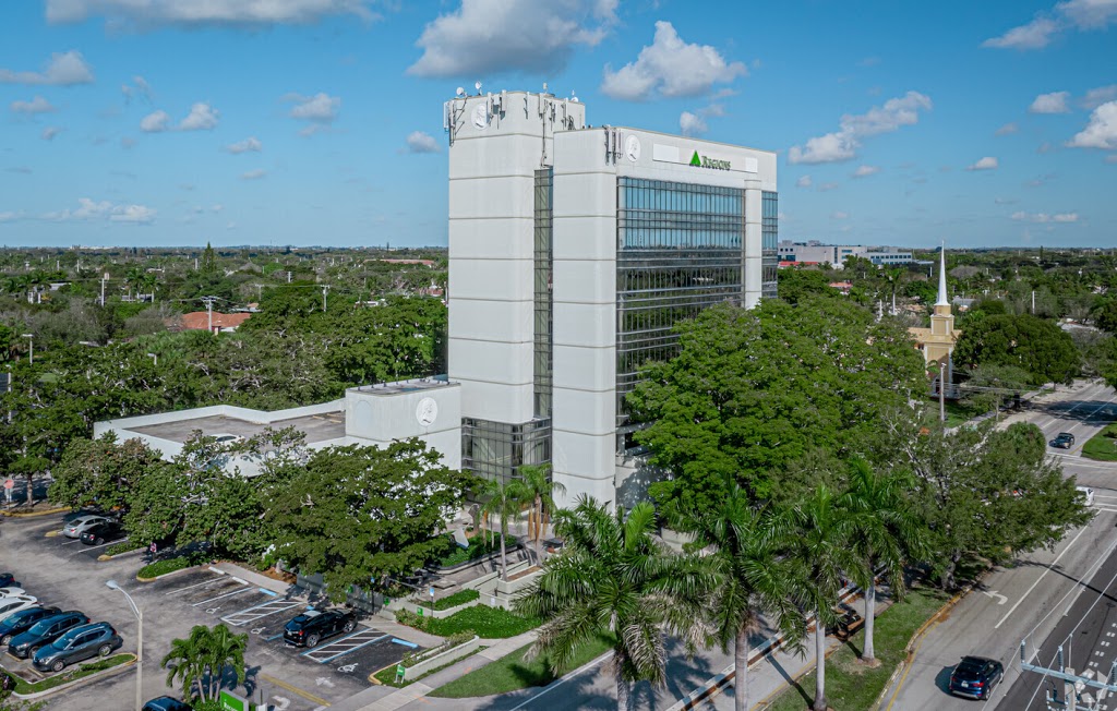 Office Space Available in Hollywood, Florida | restaurant | Hollywood, FL 33020, USA | 3054691497 OR +1 305-469-1497