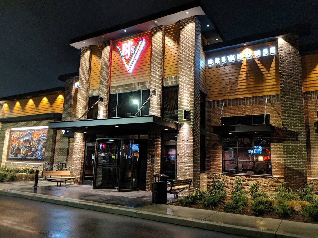 BJs Restaurant & Brewhouse | restaurant | 148 Harbison Blvd, Columbia, SC 29212, USA | 8038285850 OR +1 803-828-5850