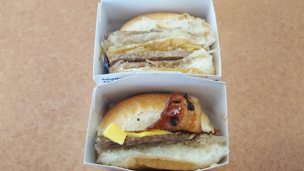 White Castle | restaurant | 3457 S King Dr, Chicago, IL 60616, USA | 8008432728 OR +1 800-843-2728