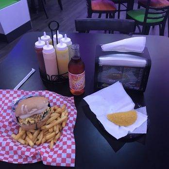 MATIAS QUICK BITES | restaurant | 7794 NW 44th St, Lauderhill, FL 33351, USA | 9545338758 OR +1 954-533-8758