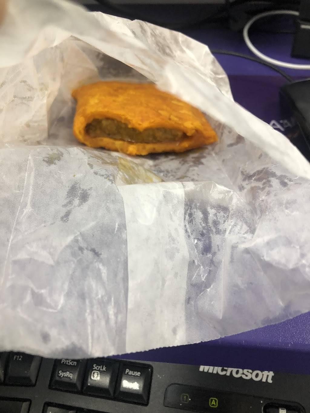 Crown Fried Chicken | restaurant | 5441 N 5th St, Philadelphia, PA 19120, USA | 2154245265 OR +1 215-424-5265