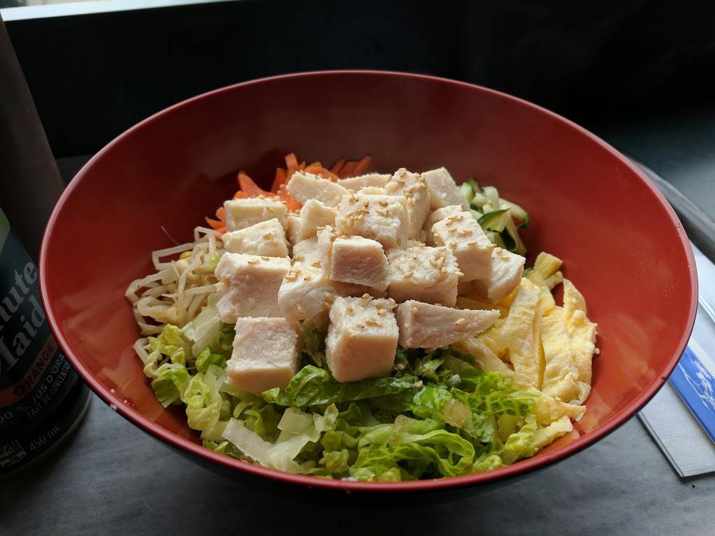 Naomi | restaurant | 112 Atlantic Ave, Toronto, ON M6K 1X9, Canada | 4165346385 OR +1 416-534-6385