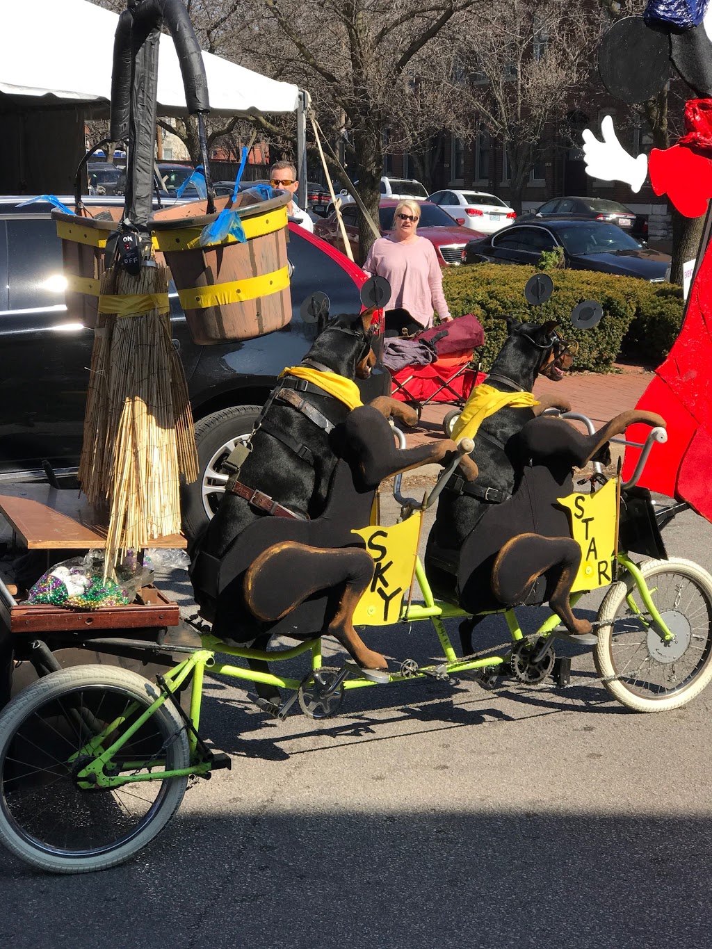 Dukes | restaurant | 2001 Menard St, St. Louis, MO 63104, USA | 3148336686 OR +1 314-833-6686