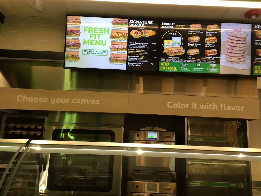 Subway Restaurants | restaurant | Tanger Outlets, 400 South Wilson Road Suite 570, Sunbury, OH 43074, USA | 7409652443 OR +1 740-965-2443