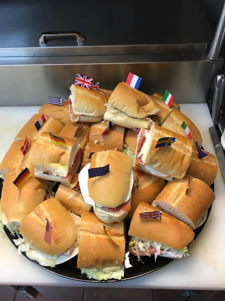 Varriales Pizza | restaurant | 400 Lacey Rd #6, Manchester Township, NJ 08759, USA | 7328491400 OR +1 732-849-1400