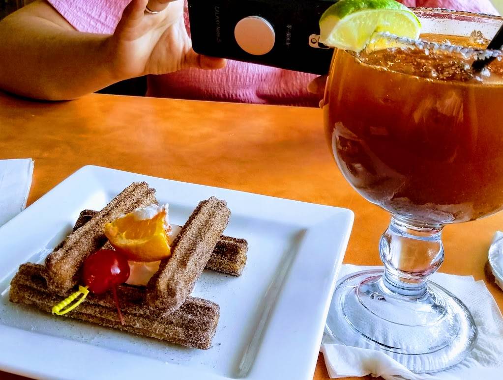 El Jardin Restaurant | restaurant | 7849 Harrisburg Blvd, Houston, TX 77012, USA | 7139213633 OR +1 713-921-3633