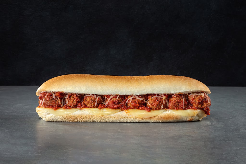 Jon Smith Subs | restaurant | 3627 Cumberland Gap Pkwy Suite 3, Harrogate, TN 37752, USA | 4234418511 OR +1 423-441-8511