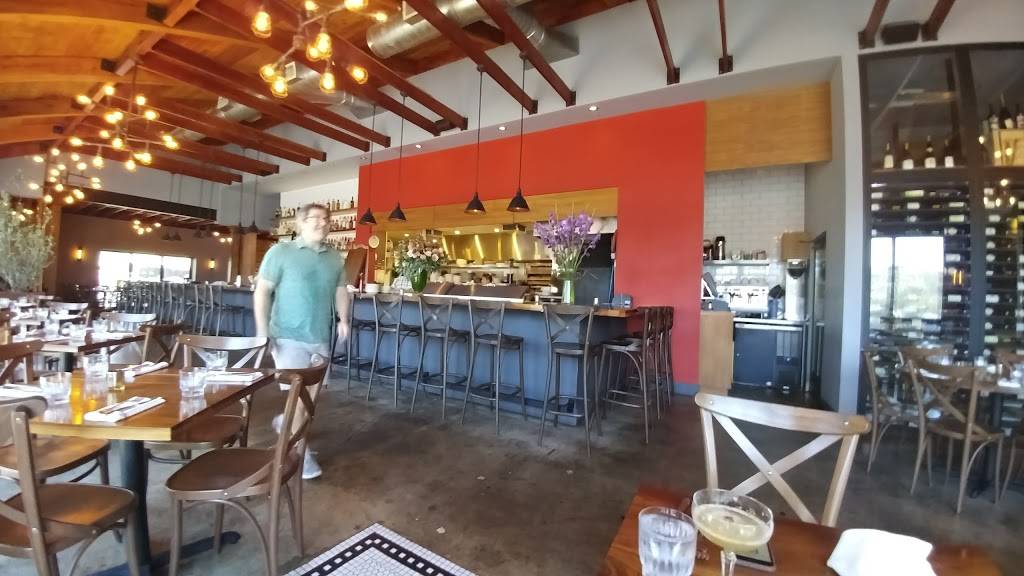 AllAcqua | restaurant | 3280 Glendale Blvd, Los Angeles, CA 90039, USA | 3236633280 OR +1 323-663-3280