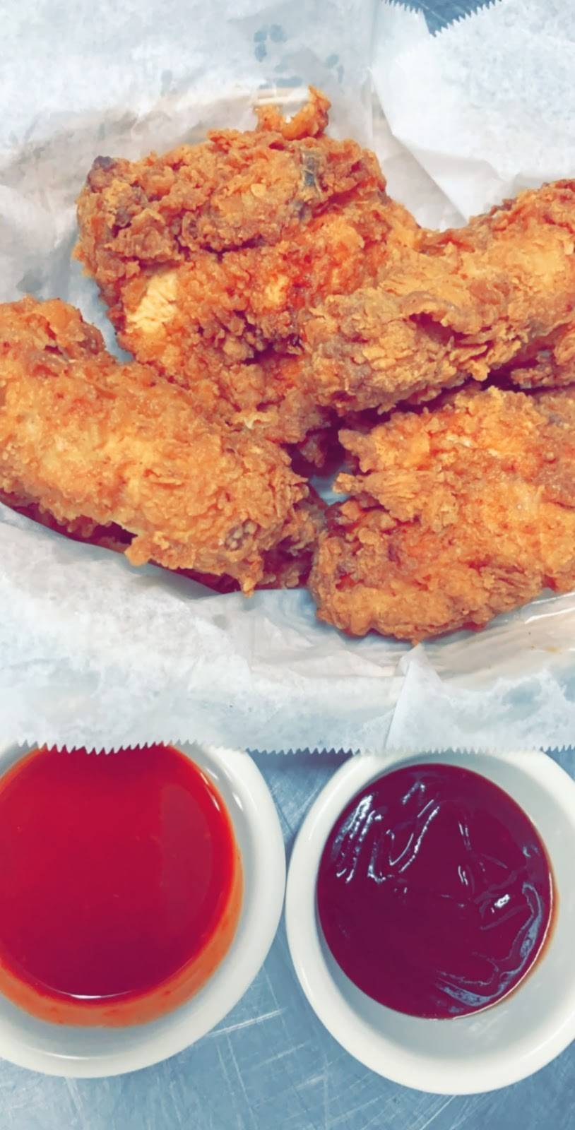 Mirch - The Restaurant | restaurant | 5664 N Lincoln Ave, Chicago, IL 60659, USA | 7739427459 OR +1 773-942-7459