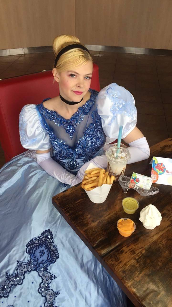 Hollywood Cone Scarborough | restaurant | 91 Rylander Blvd, Toronto, ON M1B 5M5, Canada | 4162832663 OR +1 416-283-2663