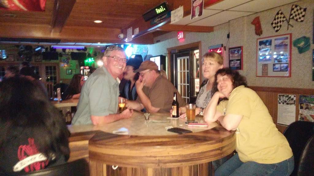 Augies Bar & Grill LLC | restaurant | 206 Willow St, Luxemburg, WI 54217, USA | 9208455030 OR +1 920-845-5030