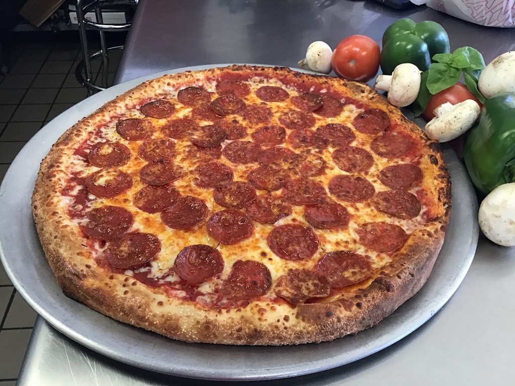 Your Pizza Stop | restaurant | 25285 Madison Ave STE 105, Murrieta, CA 92562, USA | 9516969968 OR +1 951-696-9968