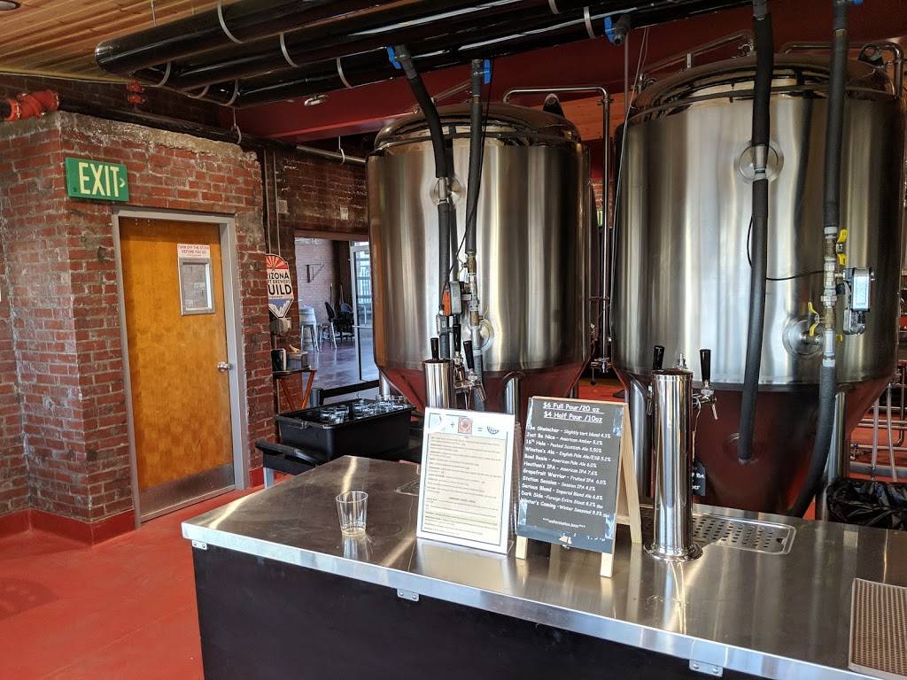 Walter Station | restaurant | 4056 E Washington St, Phoenix, AZ 85034, USA | 6023688402 OR +1 602-368-8402