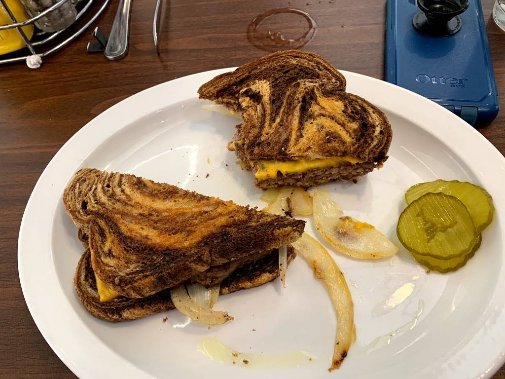 7 Days Diner | restaurant | 108 NW 4th St, Concordia, MO 64020, USA | 6604630422 OR +1 660-463-0422