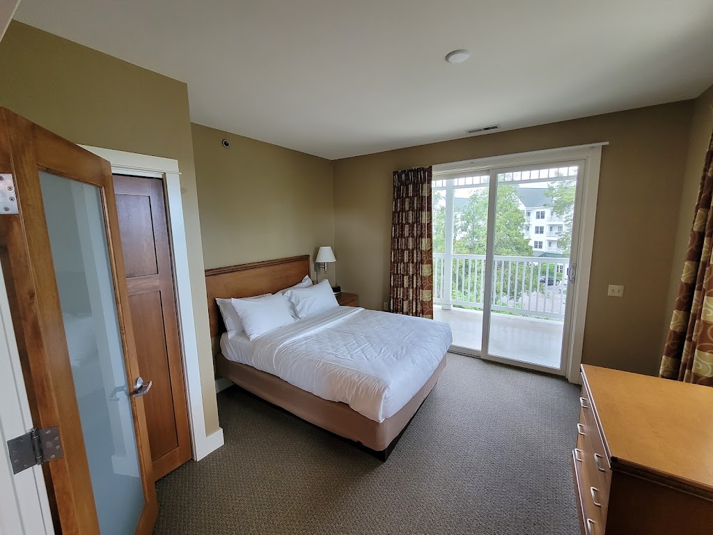 Siebkens Resort | restaurant | 284 S Lake St, Elkhart Lake, WI 53020, USA | 9208762600 OR +1 920-876-2600