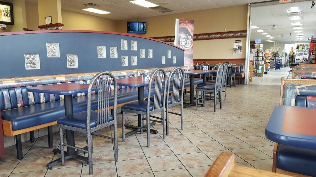 Arbys | restaurant | N4543 WI-22, Shawano, WI 54166, USA | 7155268072 OR +1 715-526-8072